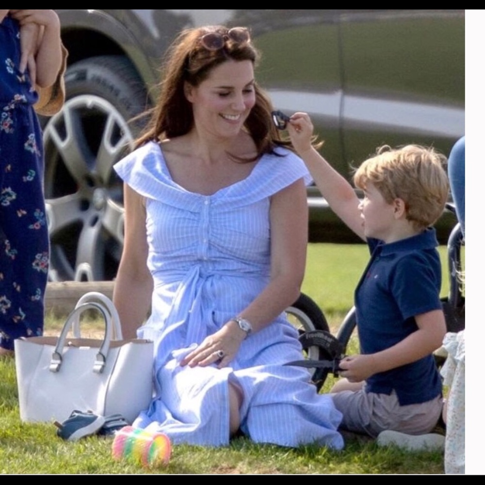 ‼️SOLD ‼️Zara Kate Middleton Dress - Picture 4 of 7